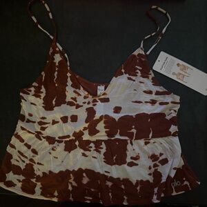 NWT Alo Yoga Flutter Tank in Sunbaked Tie Dye